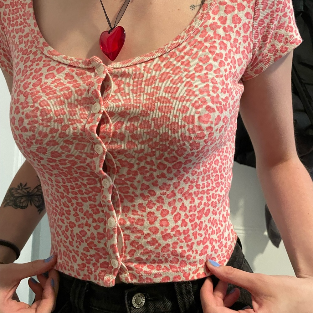 Brandy Melville Leopard Print Zelly Top